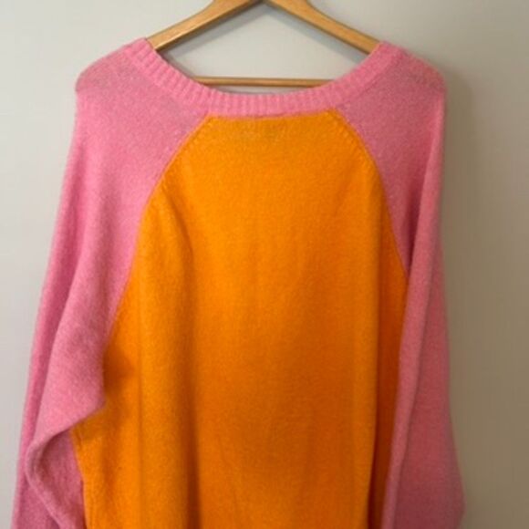 Torrid Womens Size 4 Vegan Cashmere Pullover Sweater Long Sleeve - Picture 13 of 16